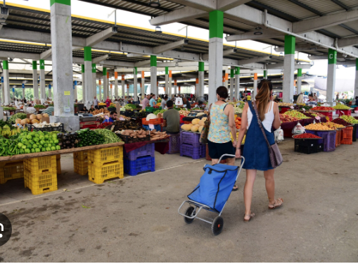 Gıda Mühendisleri Odası pazar yerlerindeki gıda güvenliğinde ihmallerin bulunduğu uyarısında bulundu