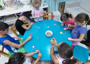 Girne Belediyesi yaz tatili programları 8-13 yaş grubu ile devam ediyor