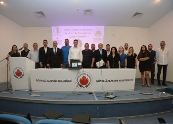 “Kıbrıs, Türkiye ve Dünyada Yaşanan Su Sorunları ve Çözüm Önerileri” konulu konferans düzenlendi