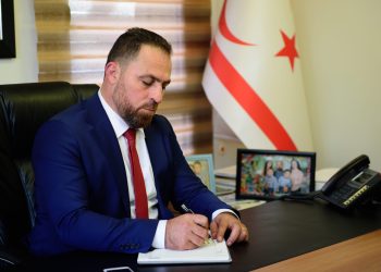 Bakan Çavuş: Basın özgürlüğü her zaman korunmalı ve desteklenmeli