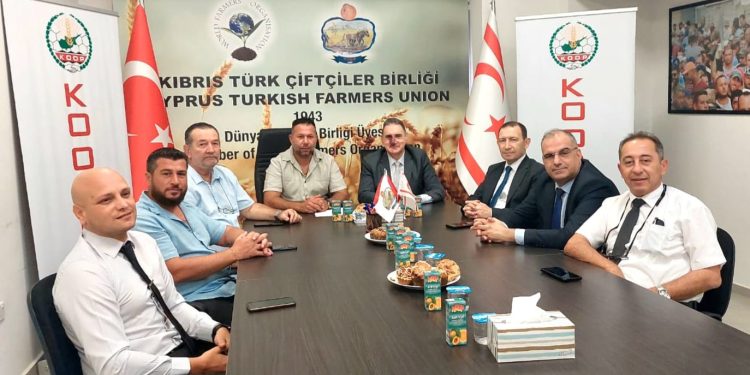 Koopbank’tan üreticilere traktör ve ekipmanı kredisi