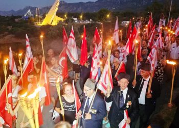 Barış Harekatı’nın 50. yıl dönümünde ‘Şafak Nöbeti’ tutuldu