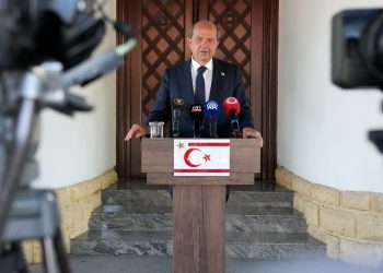 Tatar, Stewart ile görüşmesinin ardından konuştu… “Mülkiyet konusunda devam eden alıkoymalar ve tutuklamalar kabul edilemez”