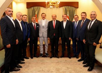 Cumhurbaşkanı Tatar, Kars Kafkas Üniversitesi heyetini kabul etti