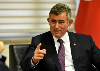 Feyzioğlu: “PKK nasıl bir kuklaysa FETÖ de bir kukladır. Kuklacılar aynıdır”