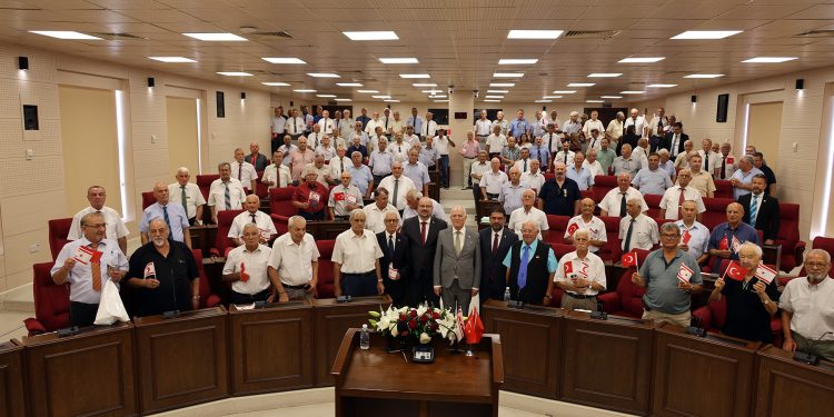 Mücahitler ve muharip derneklerden temsilciler, Meclis Başkanı Töre’yi ziyaret etti