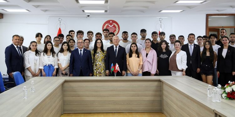 Töre: Türkiye Türk dünyasının ağabeyidir