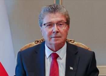 Başbakan Üstel, 20 Temmuz Barış ve Özgürlük Bayramı’nın 50. yıldönümü dolayısıyla mesaj yayımladı: “20 Temmuz Mutlu Barış Harekâtı sayesinde halkımız, egemen bir devlet çatısı altında, kendi sınırlarında, kendi kimliği ile güven içinde hak ettiği yaşama kavuşmuştur”