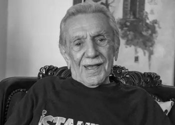 Ünlü oyuncu Aydemir Akbaş hayatını kaybetti