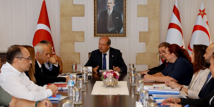 Cumhurbaşkanı Tatar başkanlığında uyuşturucuyla mücadele konusunda toplantı düzenlendi
