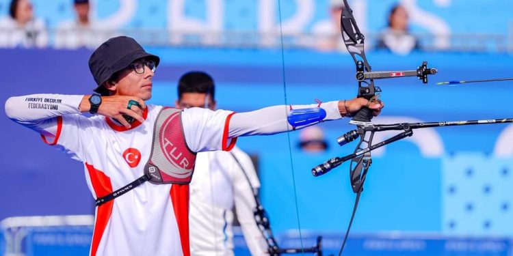 Mete Gazoz, çeyrek finale çıktı