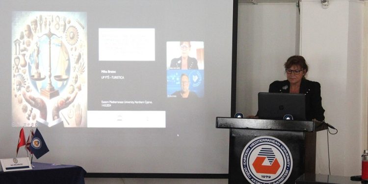 DAÜ’de “Kültür varlıklarına ilişkin farklı tematik konular” semineri verildi