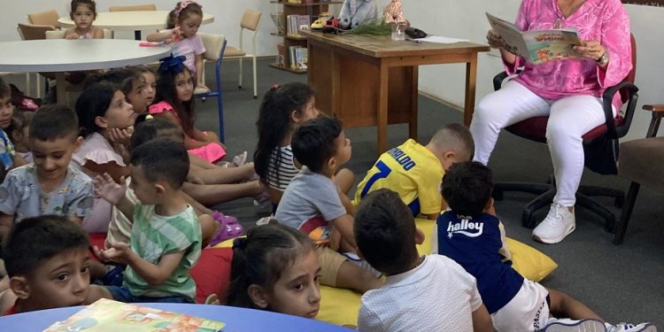 Fatma Akilhoca’dan yeni bir çocuk kitabı: “Bal Arısı MİMİ”