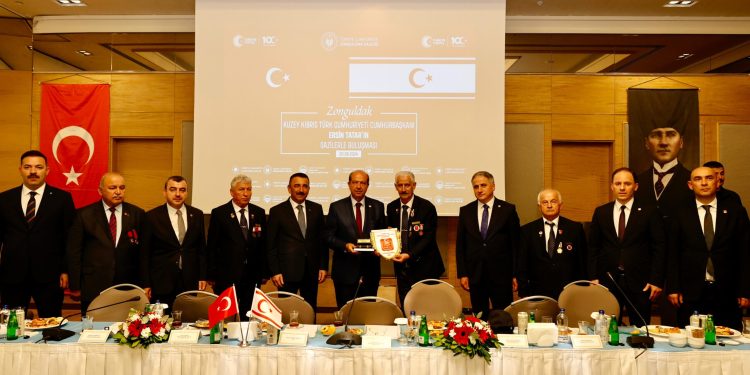 Cumhurbaşkanı Tatar, Zonguldak’ta Kıbrıs Gazileri ile bir araya geldi