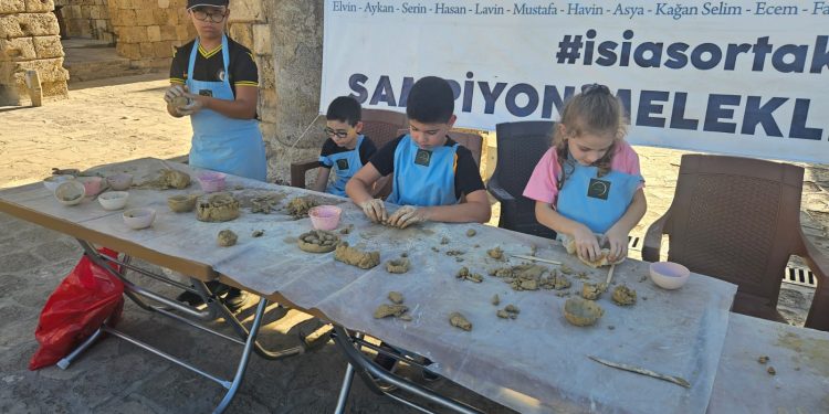 Şampiyon Melekler anısına sanat etkinliği gerçekleştirildi