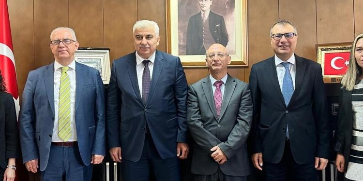 Para, Kambiyo ve İnkişaf Sandığı İşleri Dairesi, Türkiye’de ziyaretlerde bulundu
