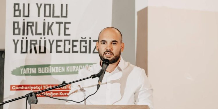 CTP Gençlik Örgütü Başkanlığına İsmail Barbaros seçildi