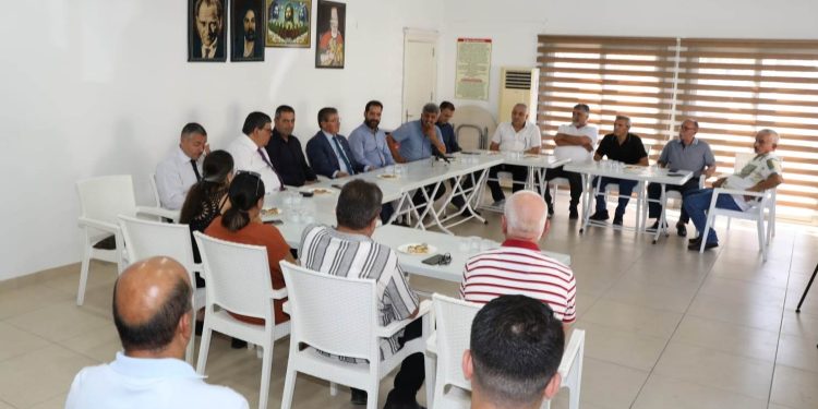 Başbakan Üstel, sivil toplum kuruluşlarına yaptığı ziyaretlerine devam ediyor