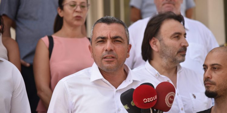 Hür-İş, Asgari Ücret Tespit Komisyonu’na toplanma çağrısı yapacak