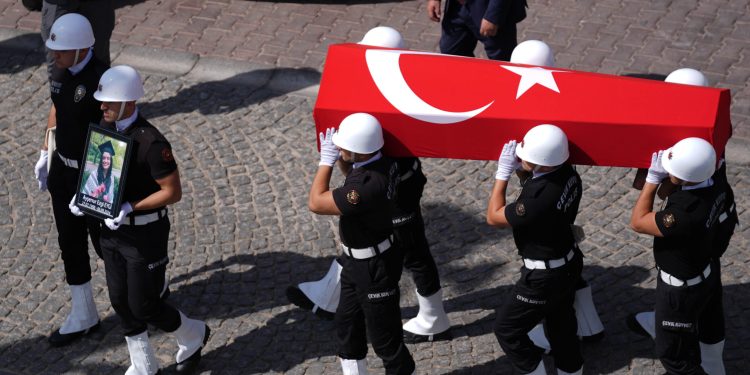 Batı Şeria’da öldürülen Ayşenur Ezgi Eygi, son yolculuğuna uğurlandı