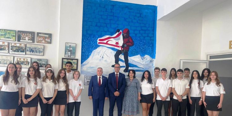 Birkan Uzun, gençlerin çizimiyle ebedileştirildi