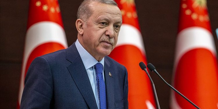 TC Cumhurbaşkanı Erdoğan, İsrail’in Batı Şeria’daki işgal karşıtı sivil protestoya “barbarca müdahalesini” lanetledi