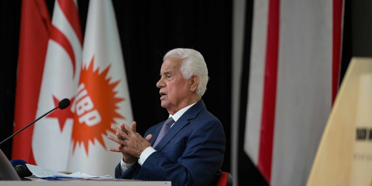 UBP Onursal Başkanı Eroğlu, UBP Kurultayı’na mesaj gönderdi: “İnşallah ortaya çıkacak sonuçlar, devletimiz, milletimiz, halkımız ve UBP için hayırlı olacaktır”