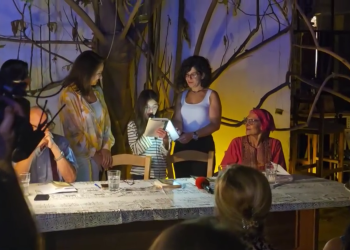 İlk kadın şairlerden Necla Salih Suphi’nin şiir kitabı “İçimdeki Dünya” tanıtıldı