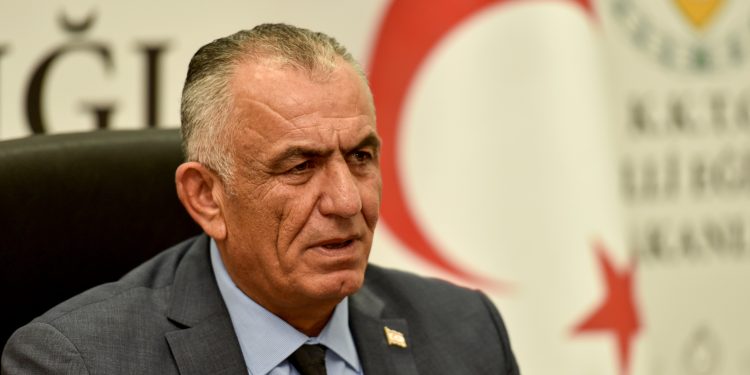 Çavuşoğlu:Hükümet olarak öğretmen eksikliklerinden kaynaklanabilecek güvenlik sorunlarını dikkate aldık