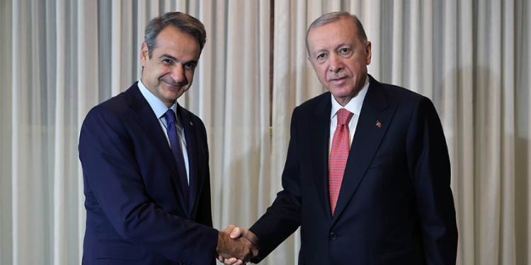 Erdoğan-Miçotakis görüşmesinde, Türkiye ile Yunanistan ikili ilişkileri, bölgesel ve küresel konular ele alındı