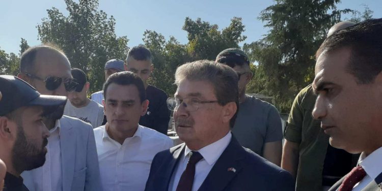 20 günlük Mihrimah Toymuradov gözyaşları arasında toprağa verildi..Üstel:Olayın incelenmesi ihmallerin ortaya çıkarılması için gerekenler yapılıyor