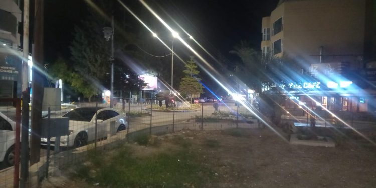 Lefkoşa’da Mehmet Akif Caddesi’nde şüpheli bavul kontrollü olarak patlatıldı
