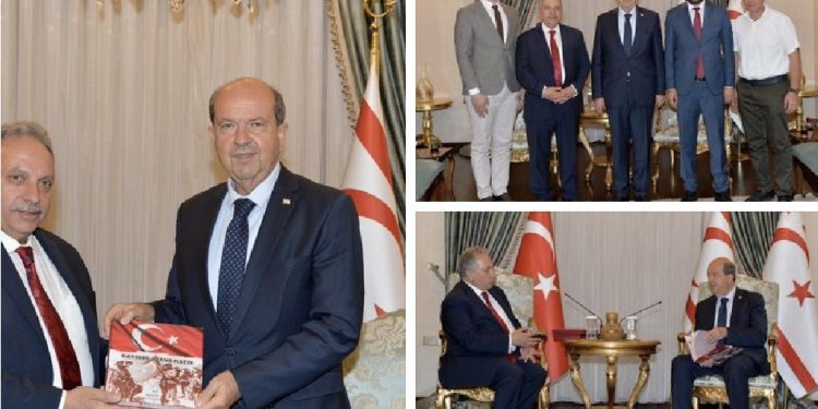 Cumhurbaşkanı Tatar, Kayseri Büyükşehir Belediyesi Talas Belediye Başkanı ve beraberindeki heyeti kabul etti