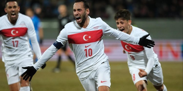 İzlanda'dan namağlup lider dönüyoruz