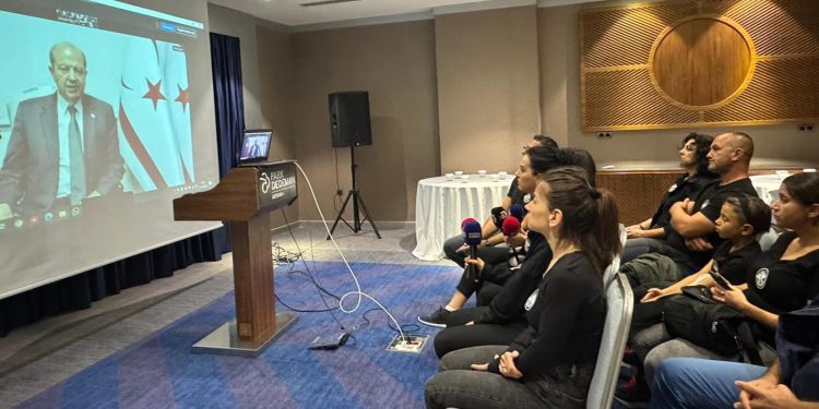 Cumhurbaşkanı Tatar’dan Şampiyon Meleklerin ailelerine moral ve destek