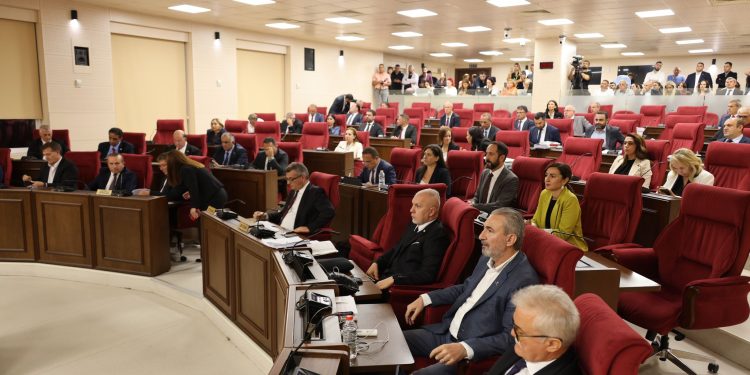 Cumhuriyet Meclisi Genel Kurulu toplandı