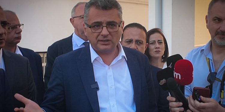 CTP, Meclis başkanlığı seçimiyle ilgili sürecin parçası olmayacağını kaydederek Meclis’ten ayrıldı