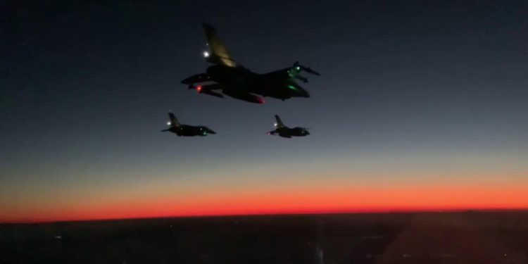 Irak’ın kuzeyine hava harekatı