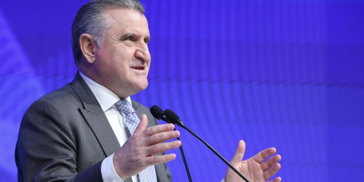 Bakan Bak: Türkiye'deki tesis ve organizasyonların sayısı artıyor