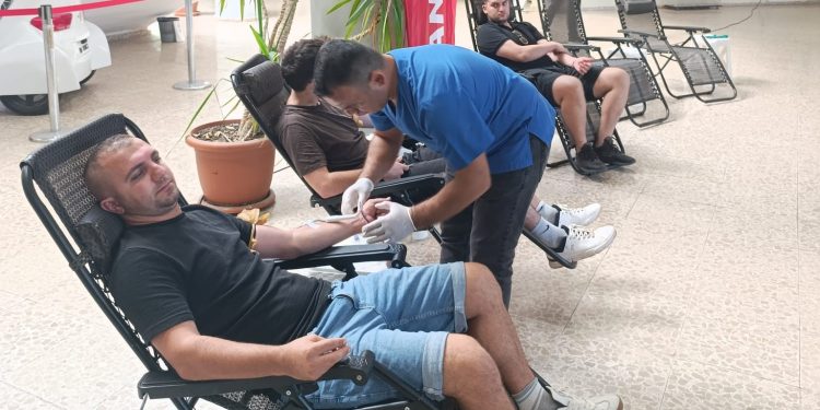 Üç taraftar derneği ile Thalassaemia Derneği işbirliğinde “Rengimiz Farklı Hedefimiz Aynı” sloganıyla kan bağışı kampanyası düzenlendi