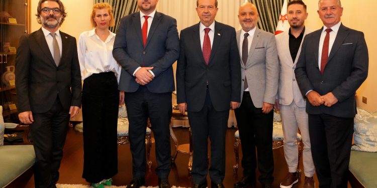 Cumhurbaşkanı Tatar Uksin Prizen Üniversitesi’ni kabul etti