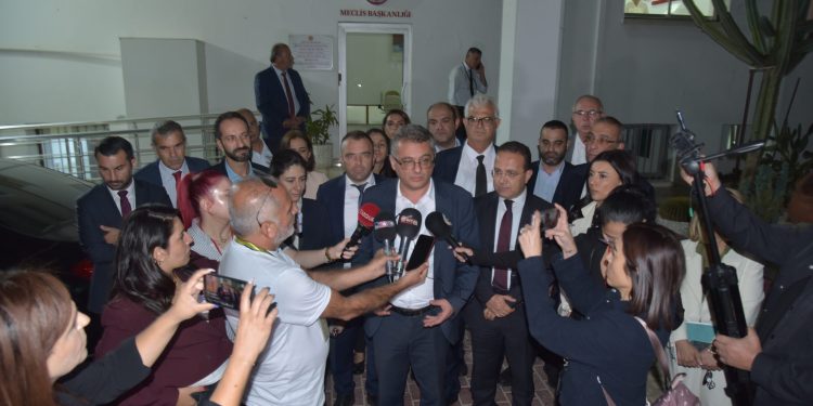 Erhürman:Üç oy bizim açımızdan geçersizdir. Arkadaşlarımız tutanağa kendi şerhlerini düştü