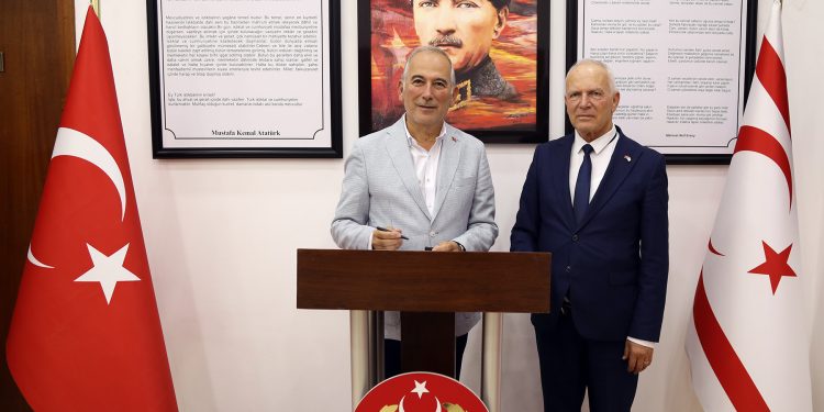 Töre, Anamur Belediye Başkanı Deniz’i kabul etti