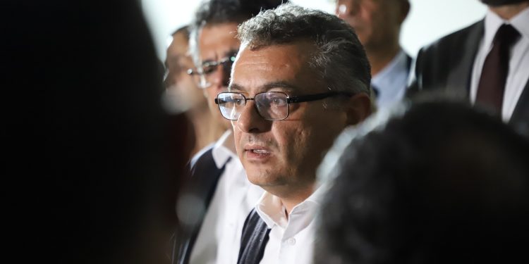 Erhürman Meclis’te dün gece yaşananları değerlendirdi