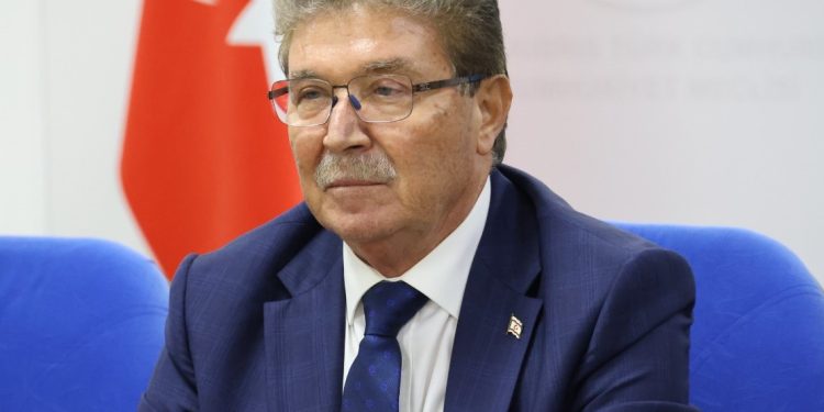 Başbakan Üstel: Kaosa izin vermeyeceğiz