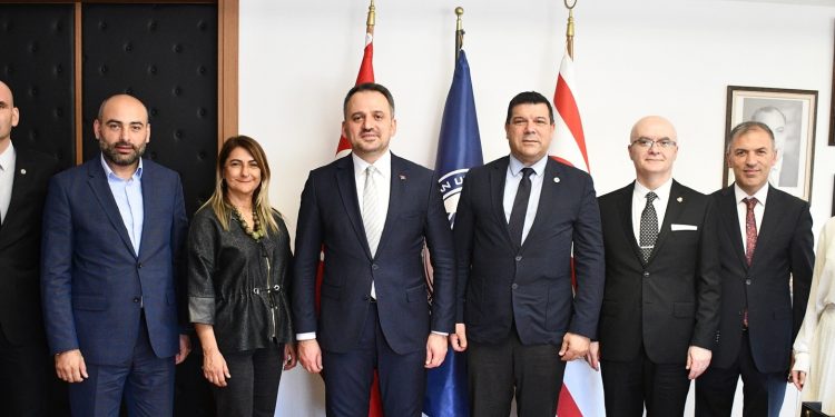 TC Gençlik ve Spor Bakan Yardımcısı Eminoğlu DAÜ’deydi