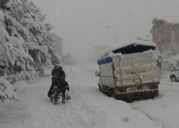Türkiye’de 53 il için sarı ve turuncu kodlu uyarı yapıldı