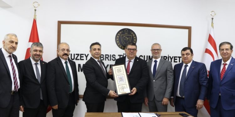 Berova, TURAB Genel Başkanı Kuş ve heyetini kabul etti