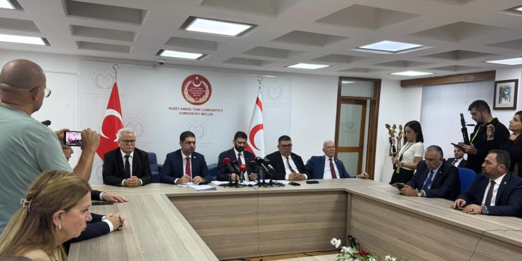 Hükümet Milletvekilleri Meclis Mavi Salon’da basın toplantısı düzenledi
