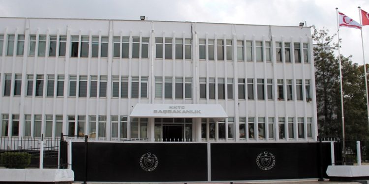 Başbakanlık bütçesi oy çokluğuyla komiteden geçti